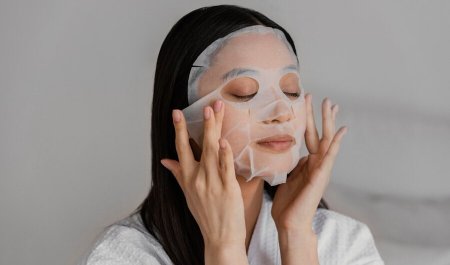 sử dụng mặt nạ chuyên biệt cho da
