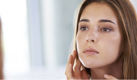 Top 5 nước tẩy trang cho da dầu mụn tốt nhất