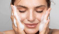 Your Skin - Woman Shower Face Your Skin - Woman Shower Face