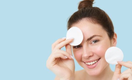 Toner trước hay serum trước? Hướng dẫn thứ tự dùng đúng cách 