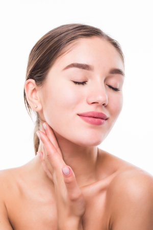Khi nào nên rửa mặt lại sau khi dùng serum