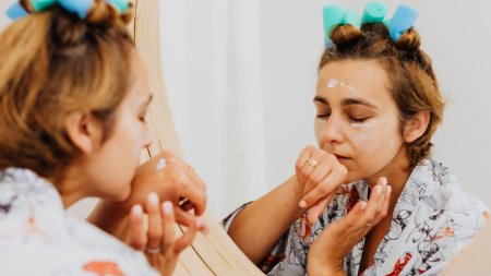 Kiểm tra phản ứng của da trước khi sử dụng